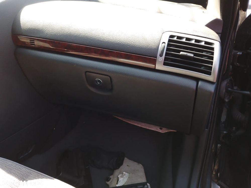 PEUGEOT 407 SW 04-08 2.0 HDI OSŁONA PRZECIWSŁONECZNA LEWA PRAWA (KTVD) - 37