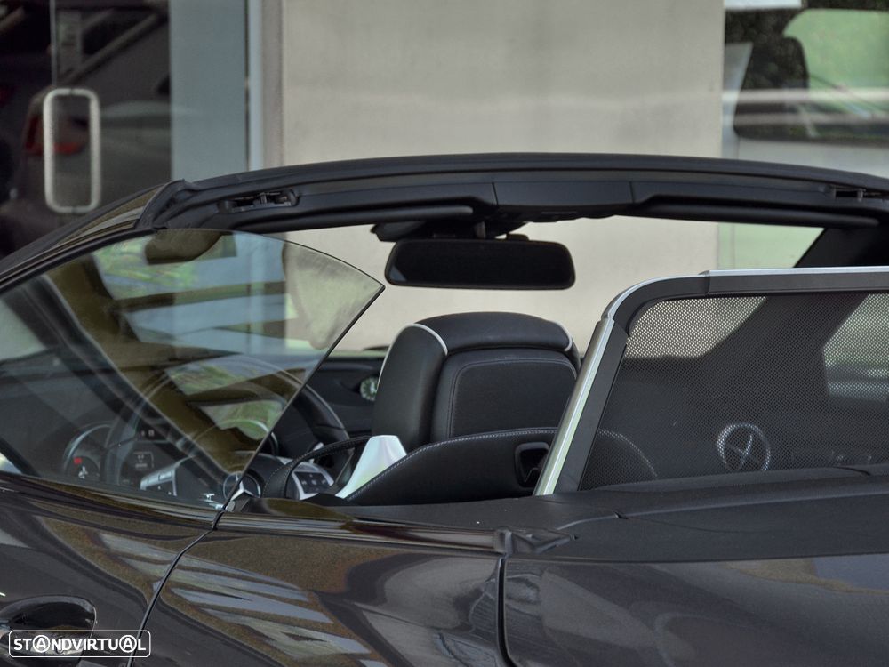 Mercedes-Benz SL 350 Standard - 32