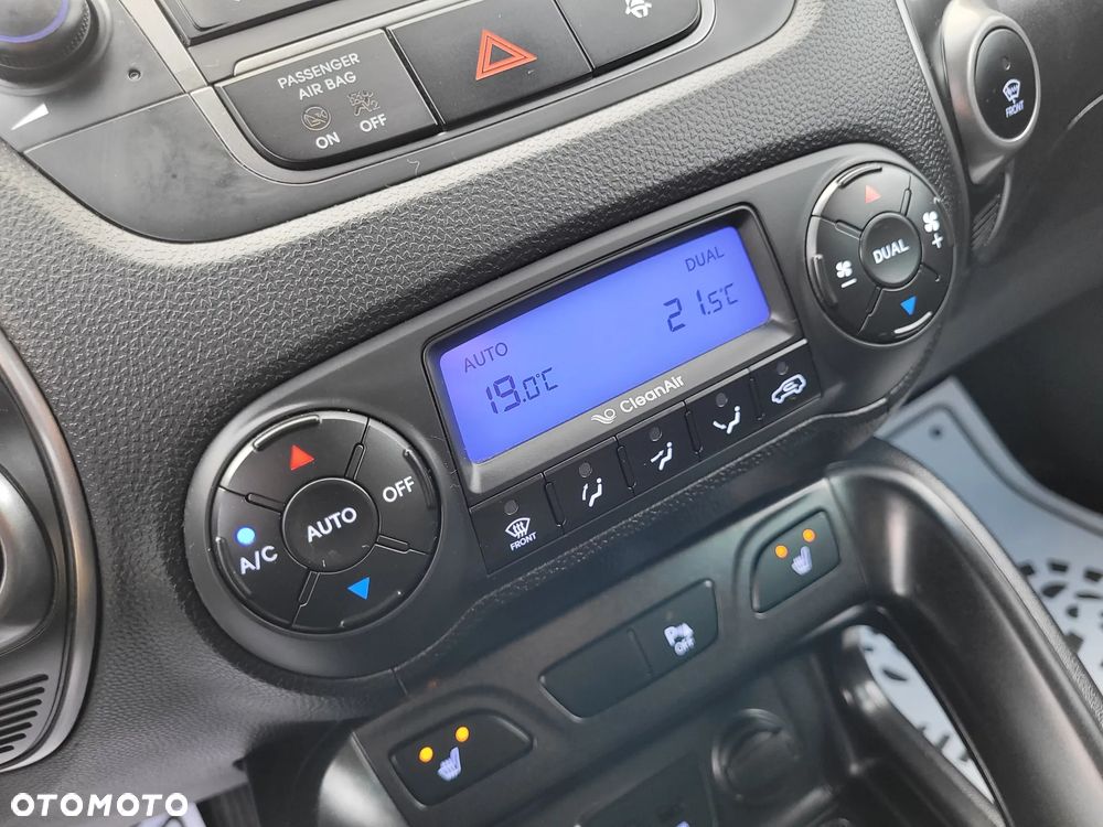 Hyundai ix35 2.0 CRDi 4WD Premium - 28