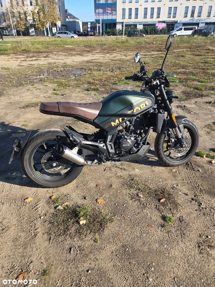 Motobi Inny - 3