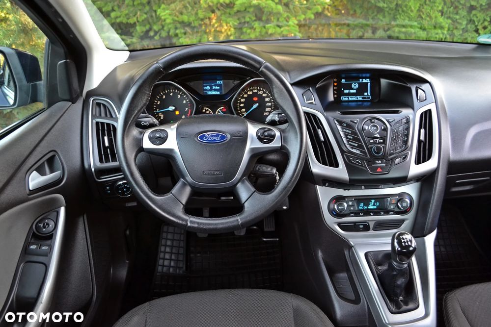 Ford Focus - 21