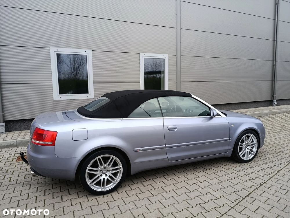 Audi A4 Cabrio 2.0 TFSI - 11