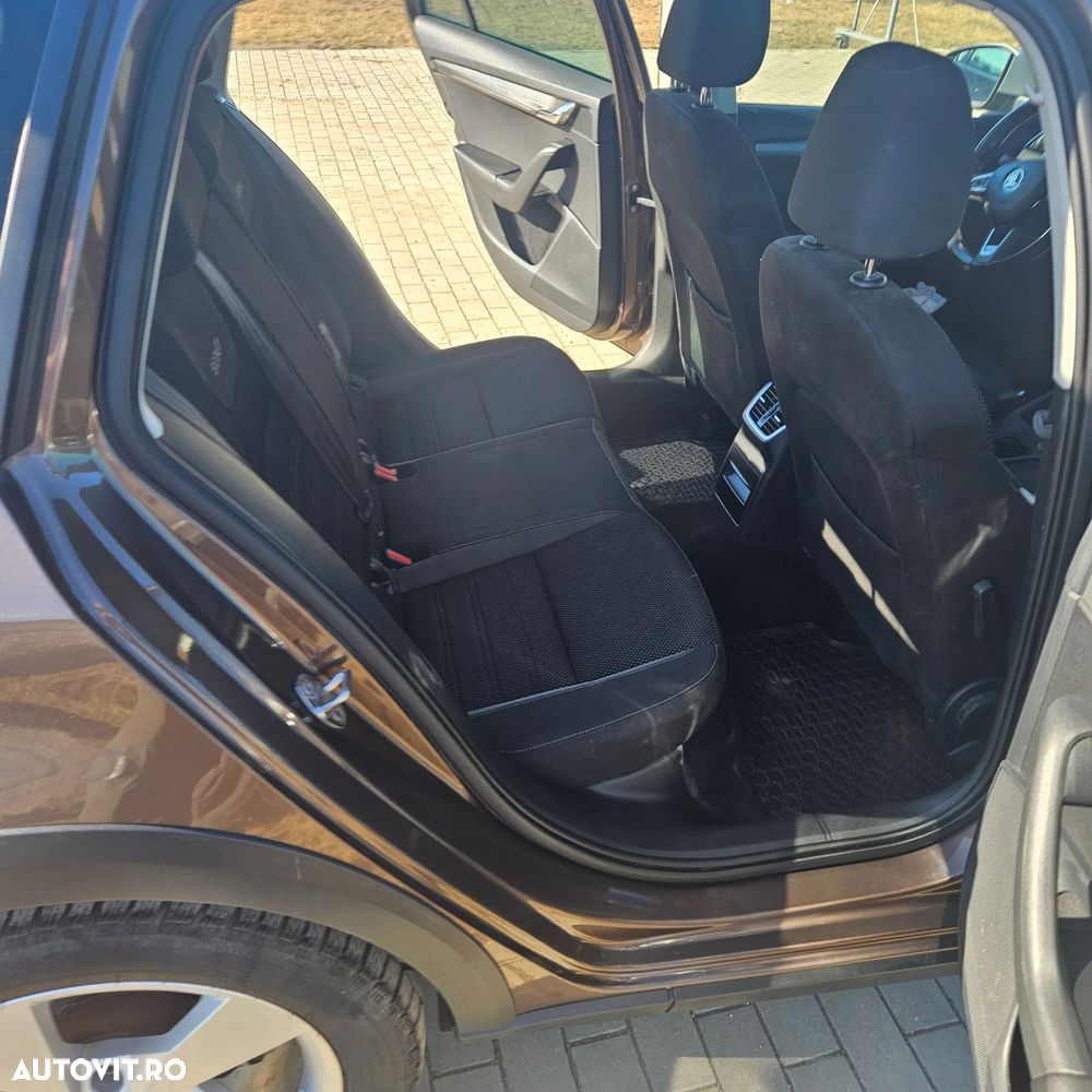 Skoda Octavia 2.0 TDI 4X4 DSG Scout - 7