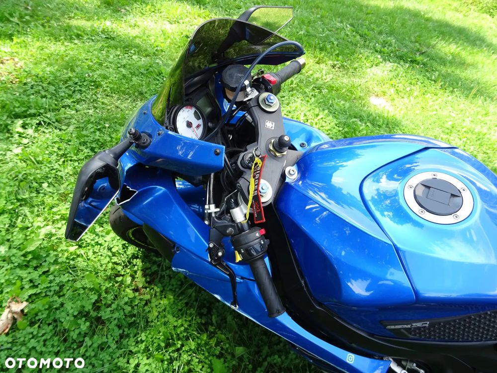 Suzuki GSX-R - 18