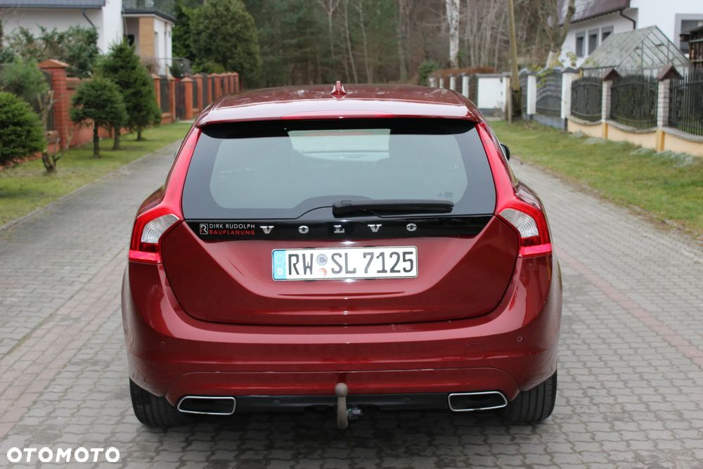 Volvo V60 D5 Geartronic Summum - 7
