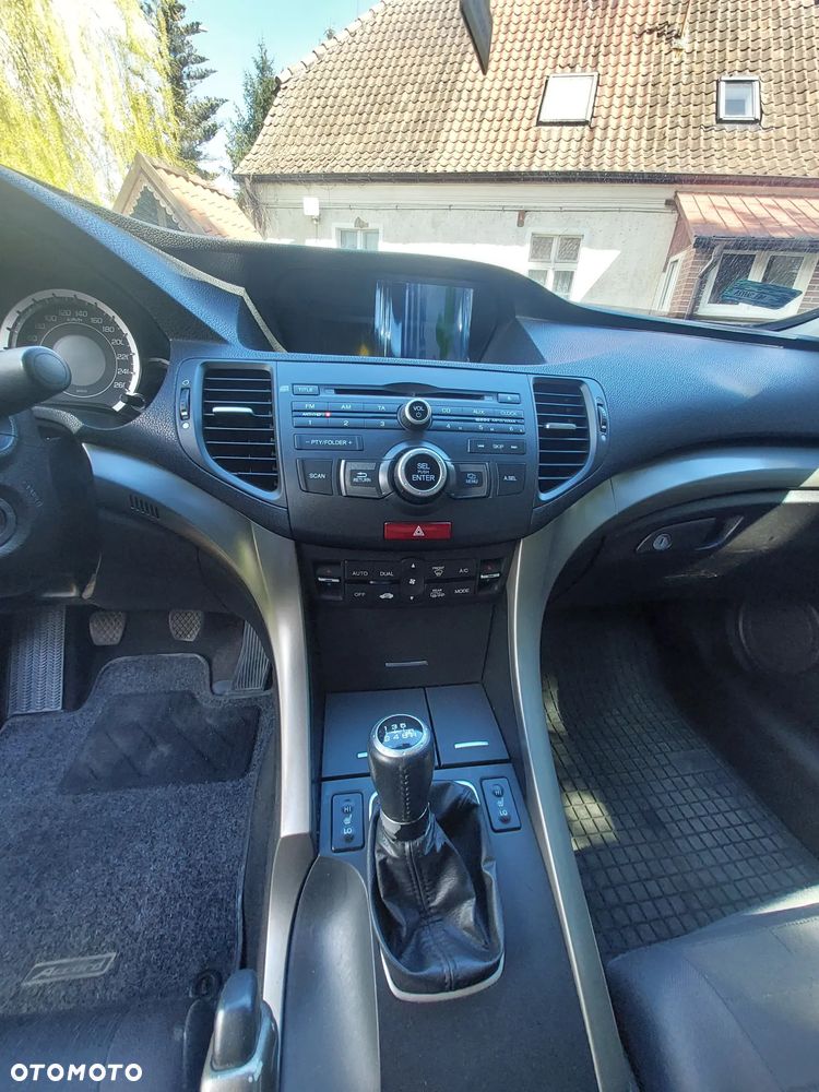 Honda Accord 2.2d Elegance - 8