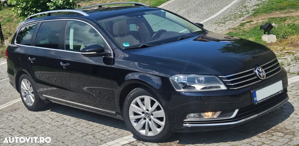 Volkswagen Passat Variant 2.0 TDI DSG BlueMotion Technology Comfortline - 2