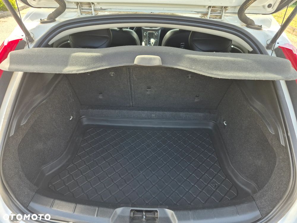 Volvo V40 D2 You - 24