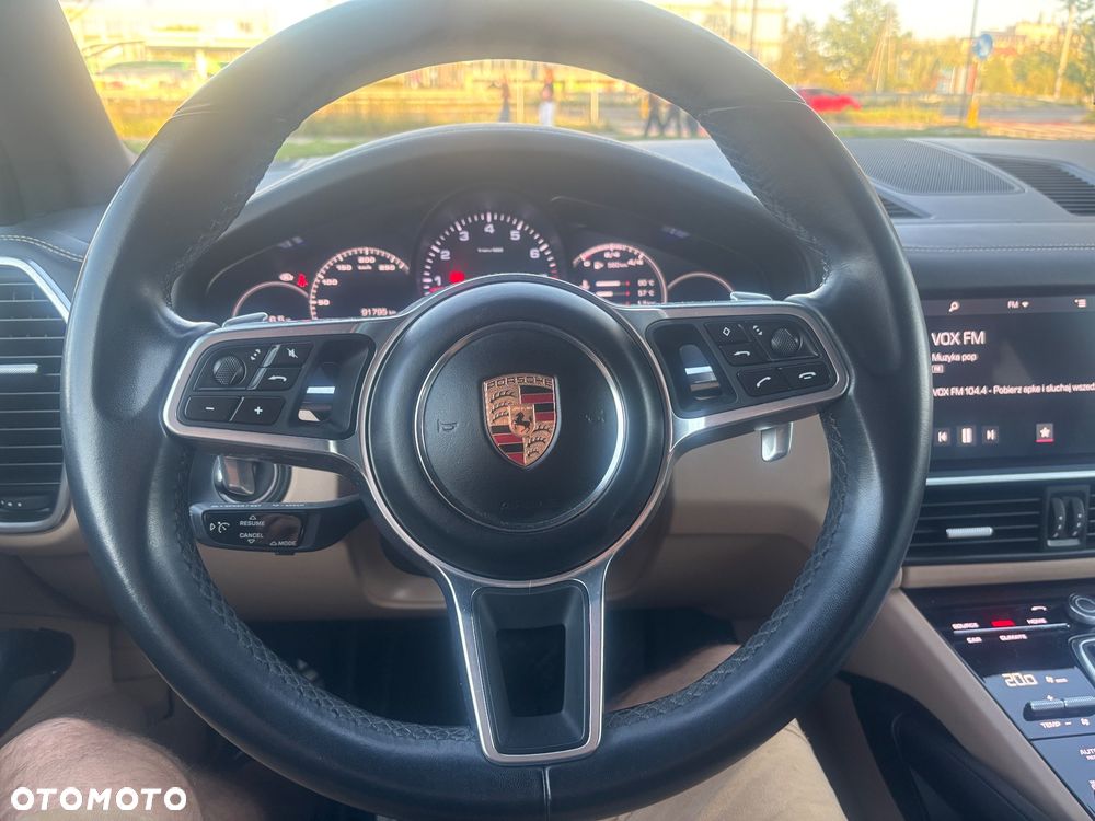 Porsche Cayenne Standard - 14