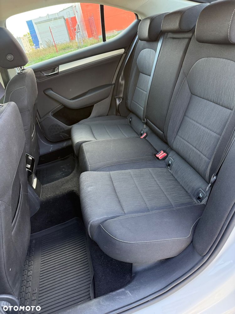 Skoda Superb 2.0 TDI 4x4 Ambition DSG - 9