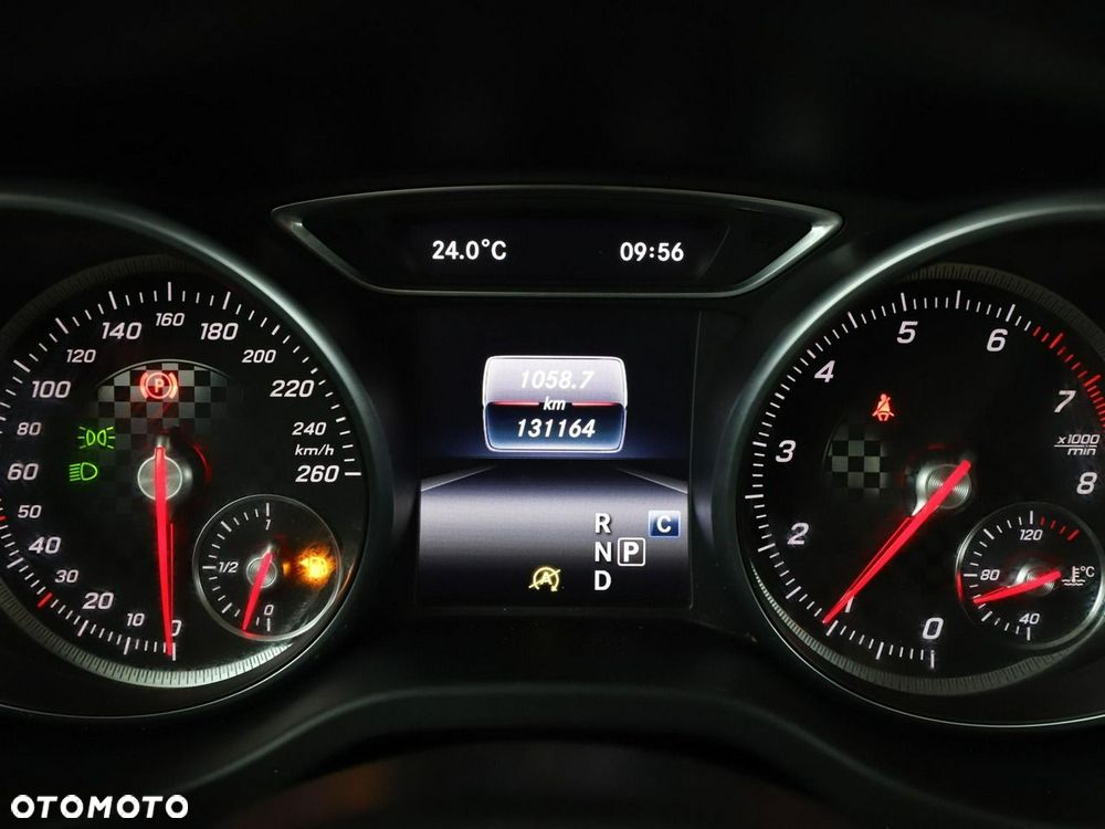 Mercedes-Benz Klasa A 180 (BlueEFFICIENCY) 7G-DCT Urban - 23