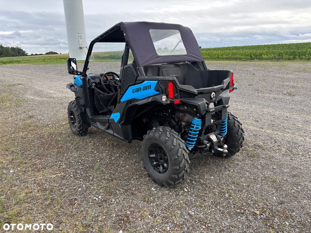 Can-Am Maverick - 10