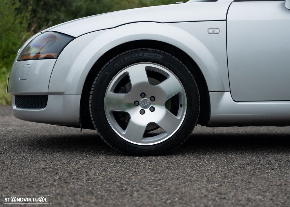 Audi TT Roadster 1.8 T - 18