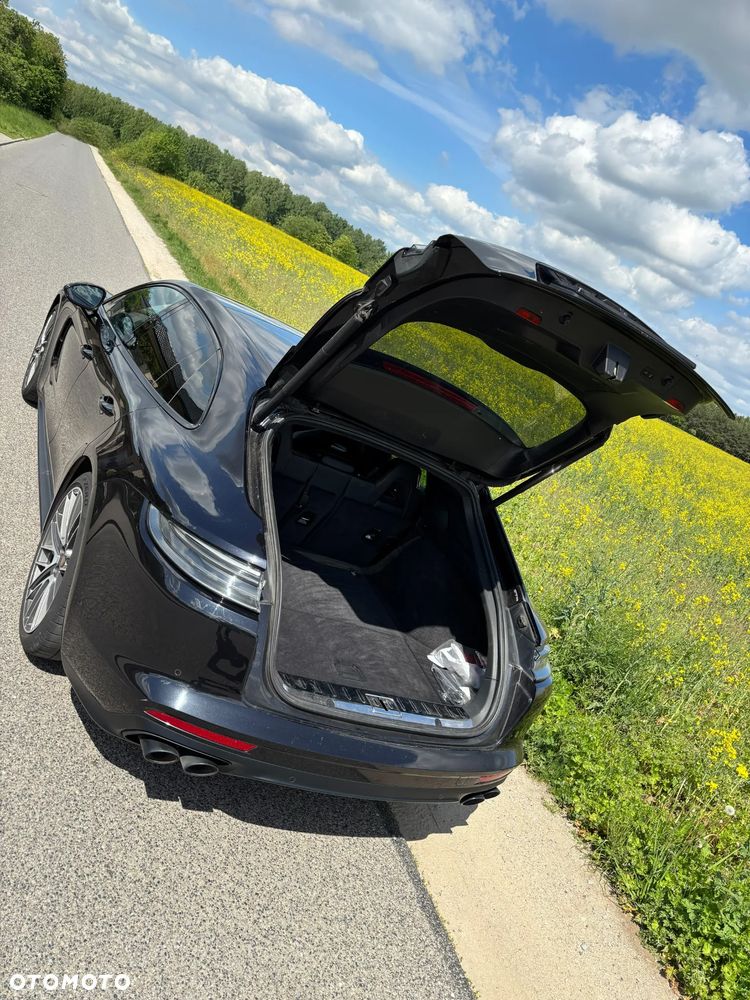 Porsche Panamera GTS - 10