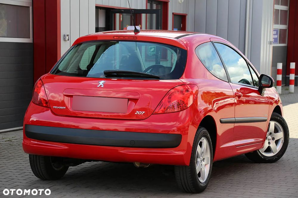 Peugeot 207 1.4 16V Trendy - 4