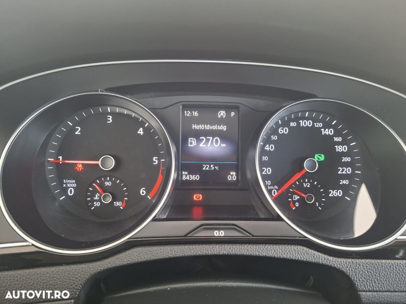 Volkswagen Passat 2.0 TDI DSG Comfortline - 7