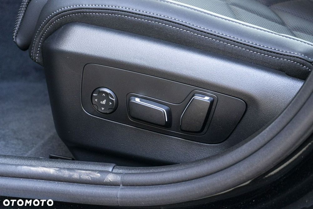 BMW Seria 5 - 16