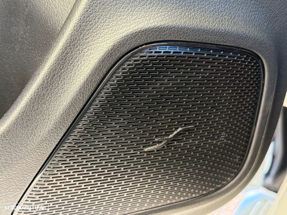 Mercedes-Benz CLA 250 - 28