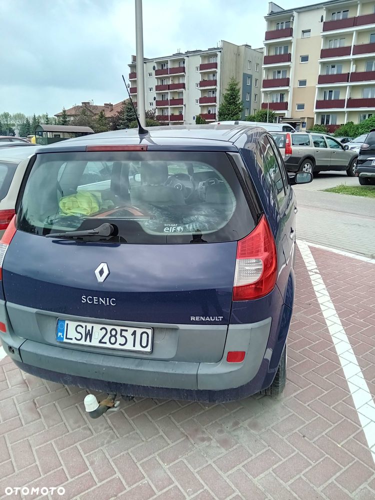 Renault 4 - 5