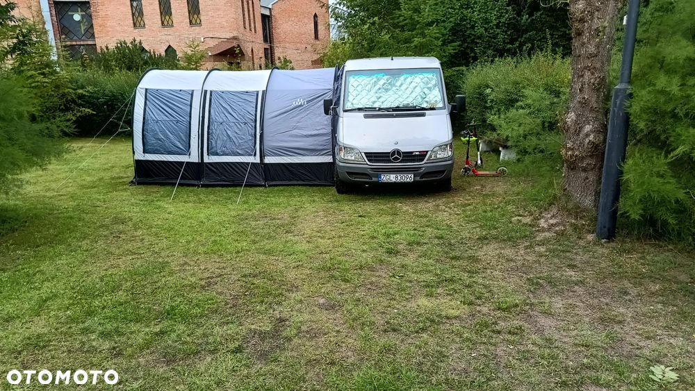 Mercedes-Benz Sprinter - 10