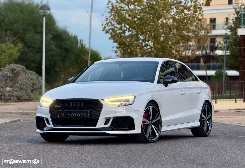 Audi RS3 Limousine 2.5 TFSI quattro S tronic - 1