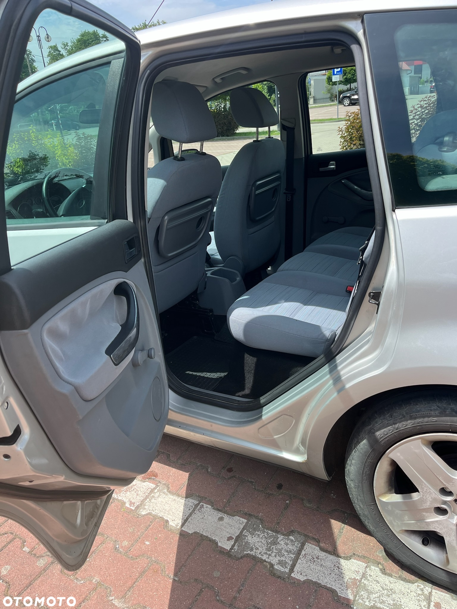 Ford C-MAX 1.8 TDCi Titanium - 11