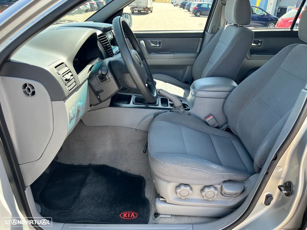 Kia Sorento 2.5 CRDi EX Confort - 10