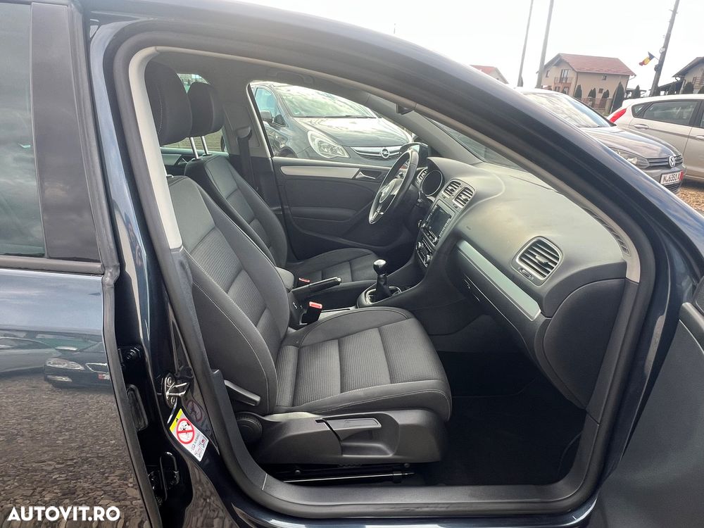 Volkswagen Golf 1.4 Team - 11