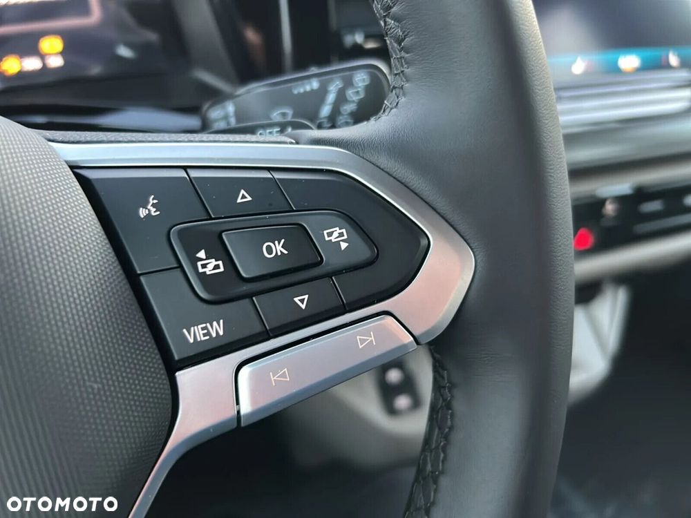 Volkswagen Multivan - 19