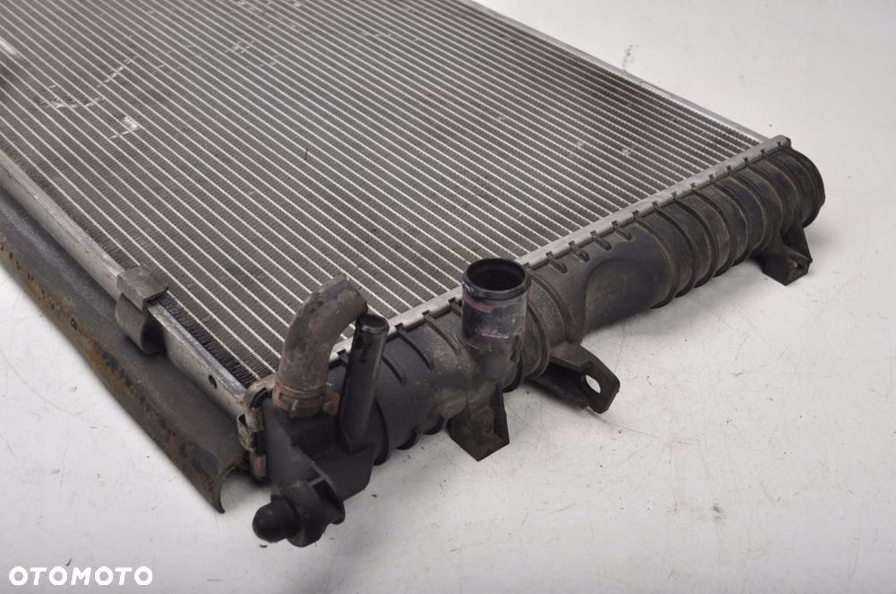 LAND ROVER DISCOVERY II L318 2.5 CHŁODNICA - 4