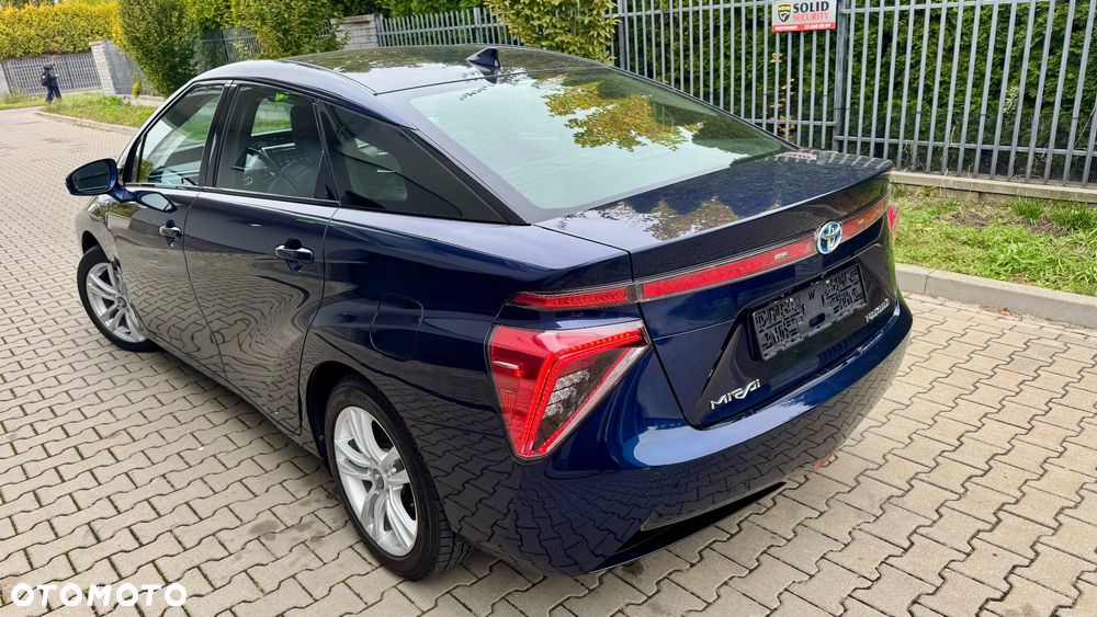 Toyota Mirai 2015