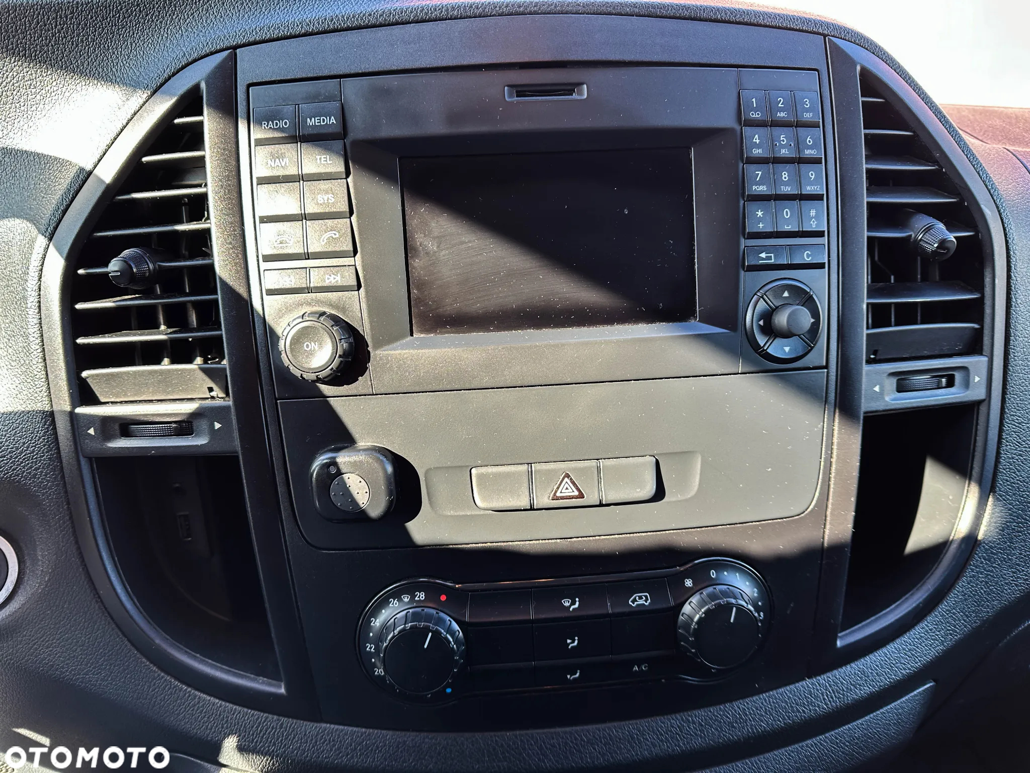 Mercedes-Benz Vito - 31