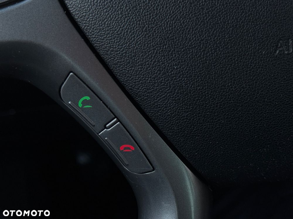 Hyundai ix35 1.6 2WD blue Trend - 13