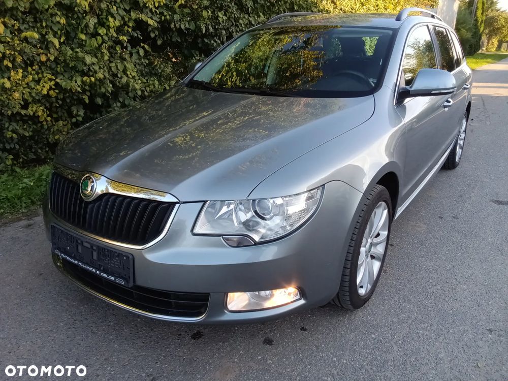 Skoda Superb 2.0 TDI Comfort DSG - 1