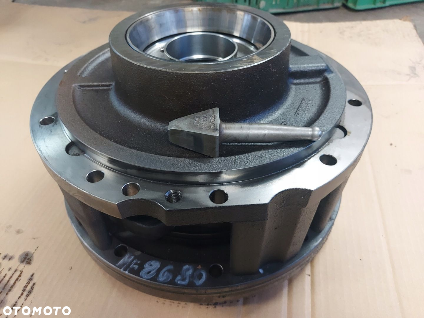 HAMULEC PRAWY 934152010050 931150150230 MASSEY FERGUSON 8680 2011R - 3