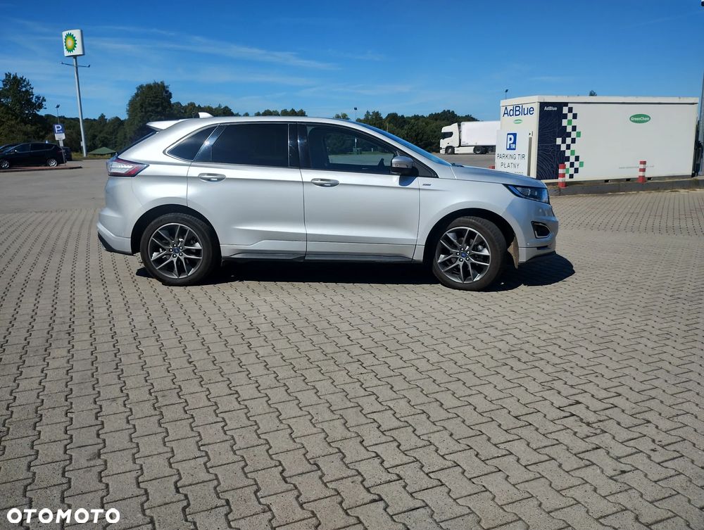 Ford Edge 2.0 TDCi 4x4 ST-LINE - 2