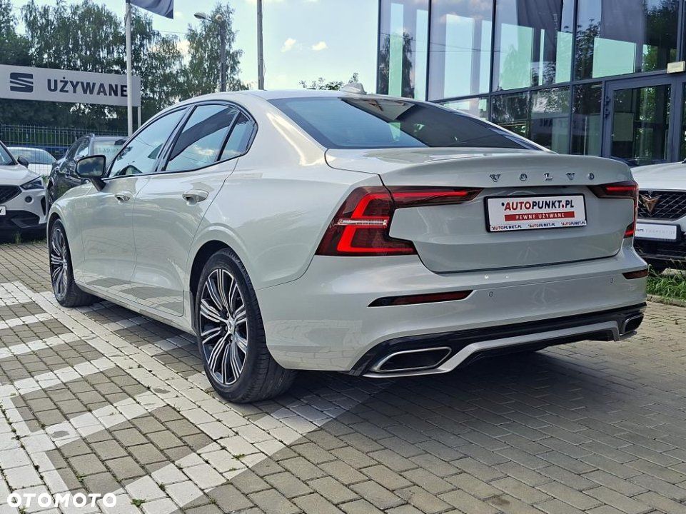 Volvo S60 - 3