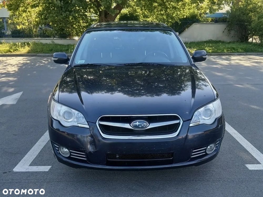 Subaru Legacy 3.0 H6 - 5