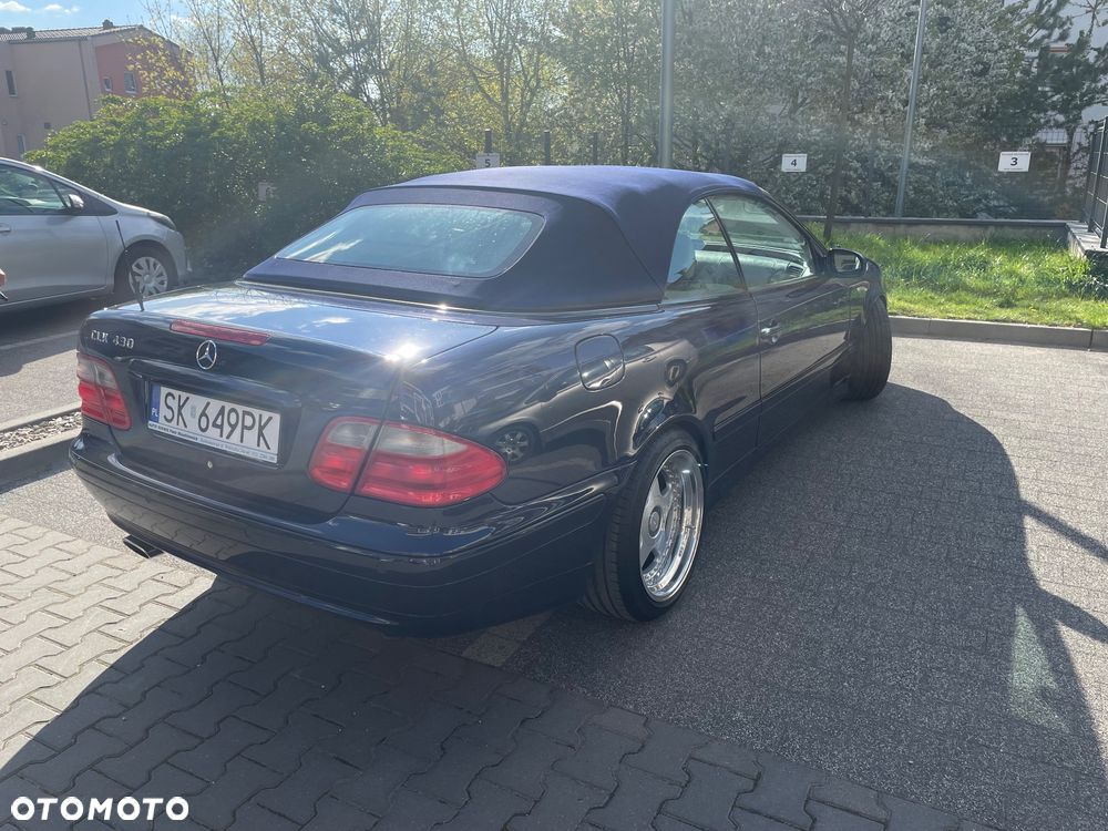 Mercedes-Benz CLK 430 - 15