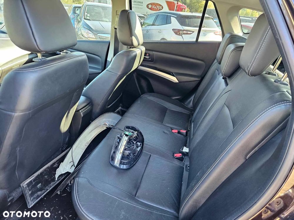 Suzuki SX4 S-Cross 1.6 DDiS Elegance 4WD - 18