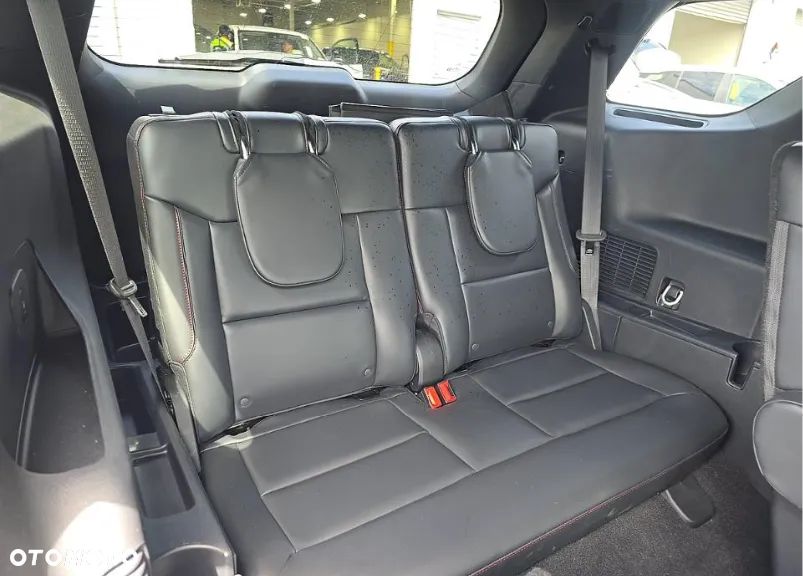 Ford Explorer - 10