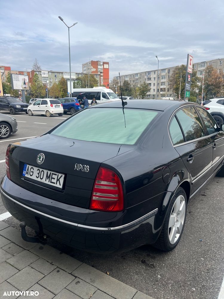 Skoda Superb 2004 photo 5
