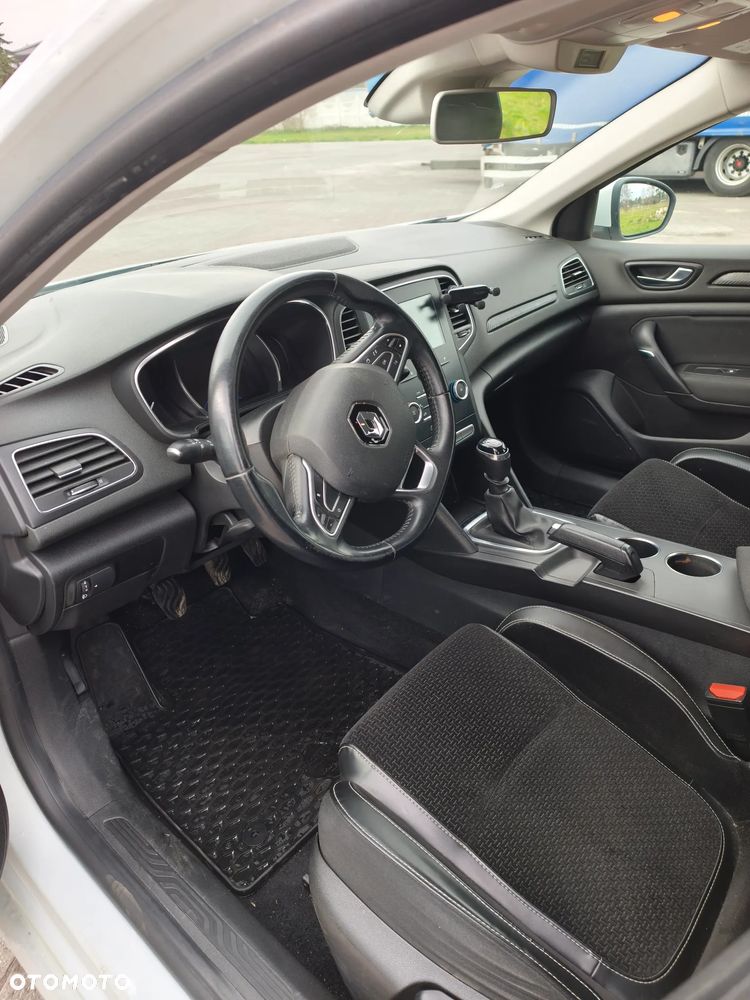 Renault Megane BLUE dCi 115 BUSINESS EDITION - 15