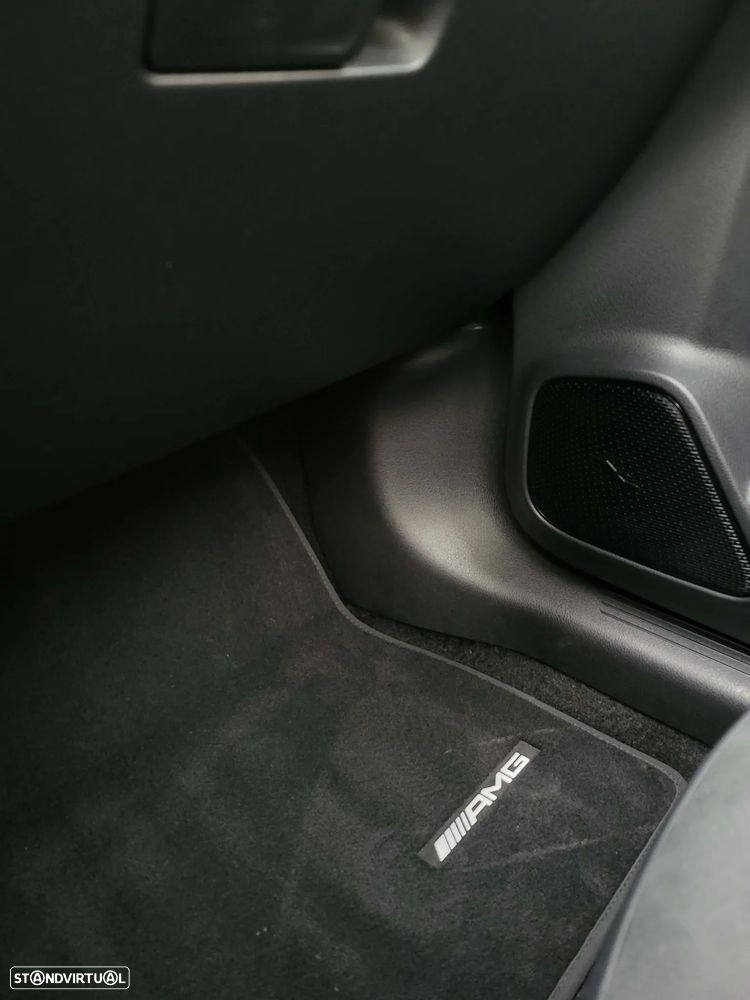 Mercedes-Benz EQA 300 4Matic AMG Line - 21