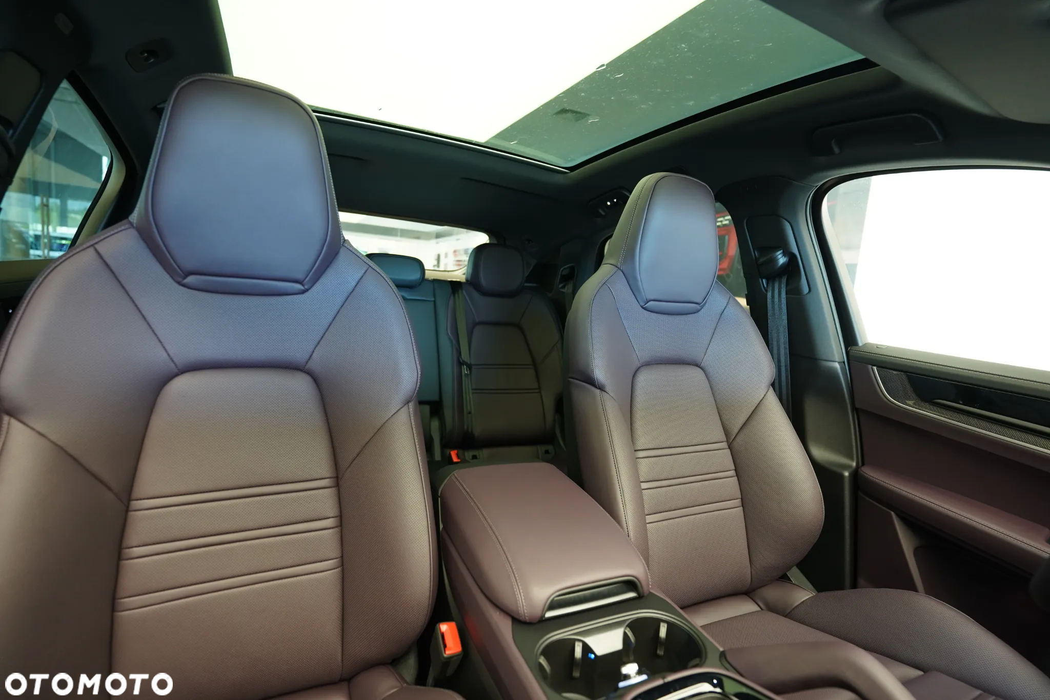 Porsche Cayenne Coupe S - 16
