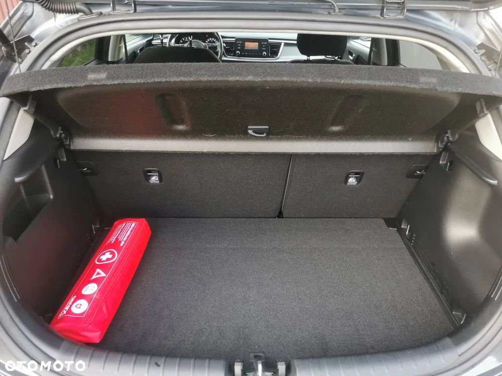 Kia Rio 1.2 XL - 11