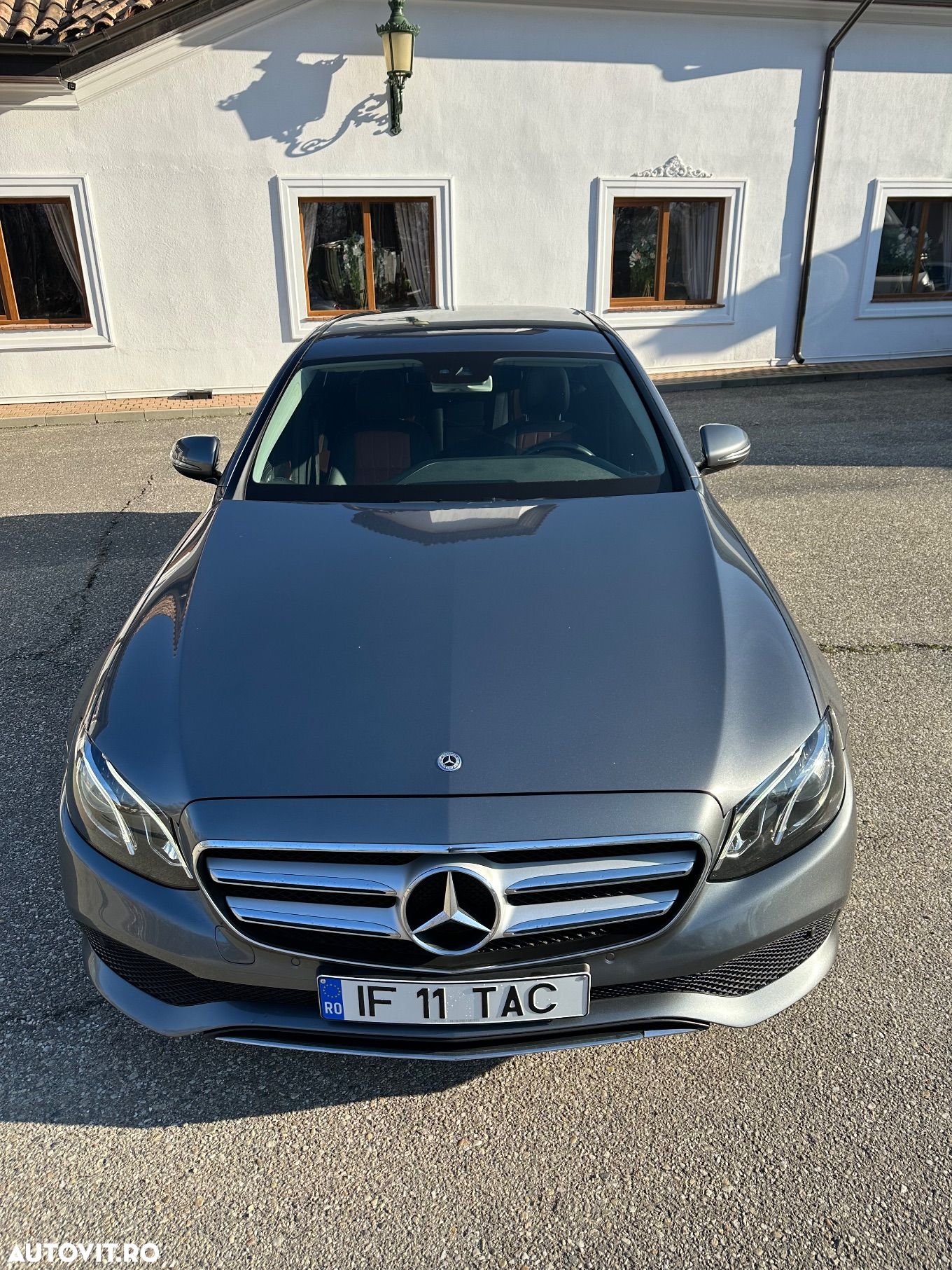 Mercedes-Benz E 200 d Aut. - 1