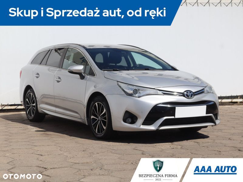 Toyota Avensis - 3