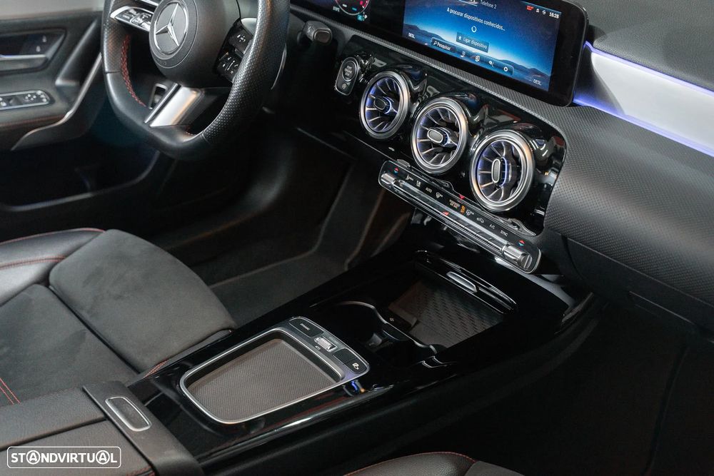 Mercedes-Benz A 200 AMG Line Aut. - 21