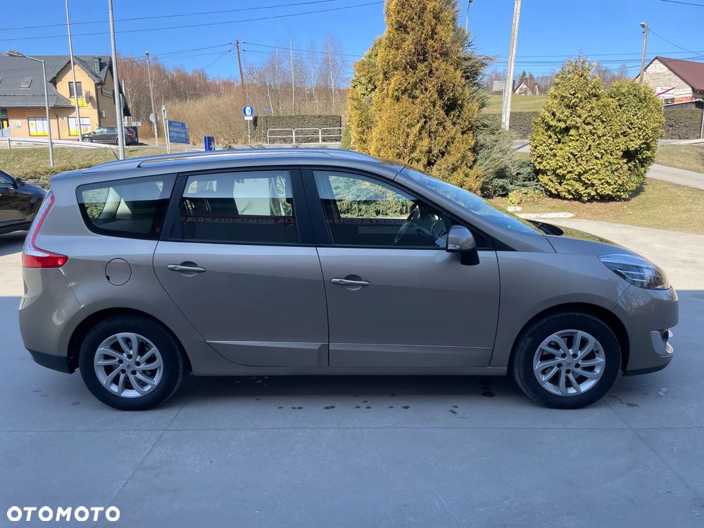 Renault Grand Scenic ENERGY TCe 130 S&S Paris - 6